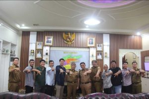 Wali Kota dan Wakil Wali Kota Metro Dukung Marri Tenis Club gelar Turnamen